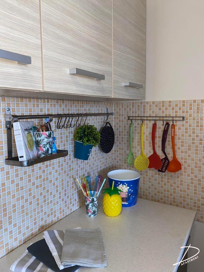 D Apartment Free Private Parking Fast Wi-Fi ノヴィ・サド エクステリア 写真