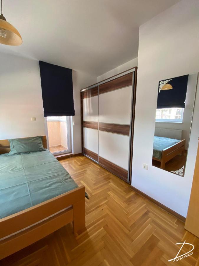 D Apartment Free Private Parking Fast Wi-Fi ノヴィ・サド エクステリア 写真